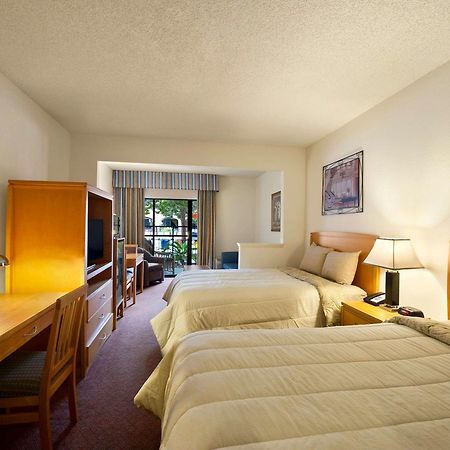 Ramada By Wyndham Kissimmee Downtown Hotel Zewnętrze zdjęcie