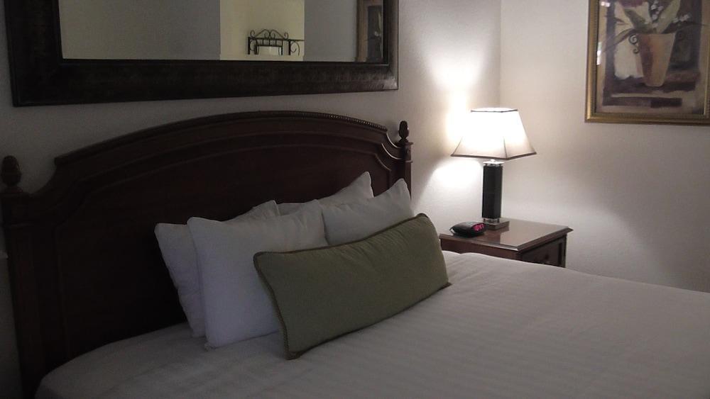 Ramada By Wyndham Kissimmee Downtown Hotel Zewnętrze zdjęcie