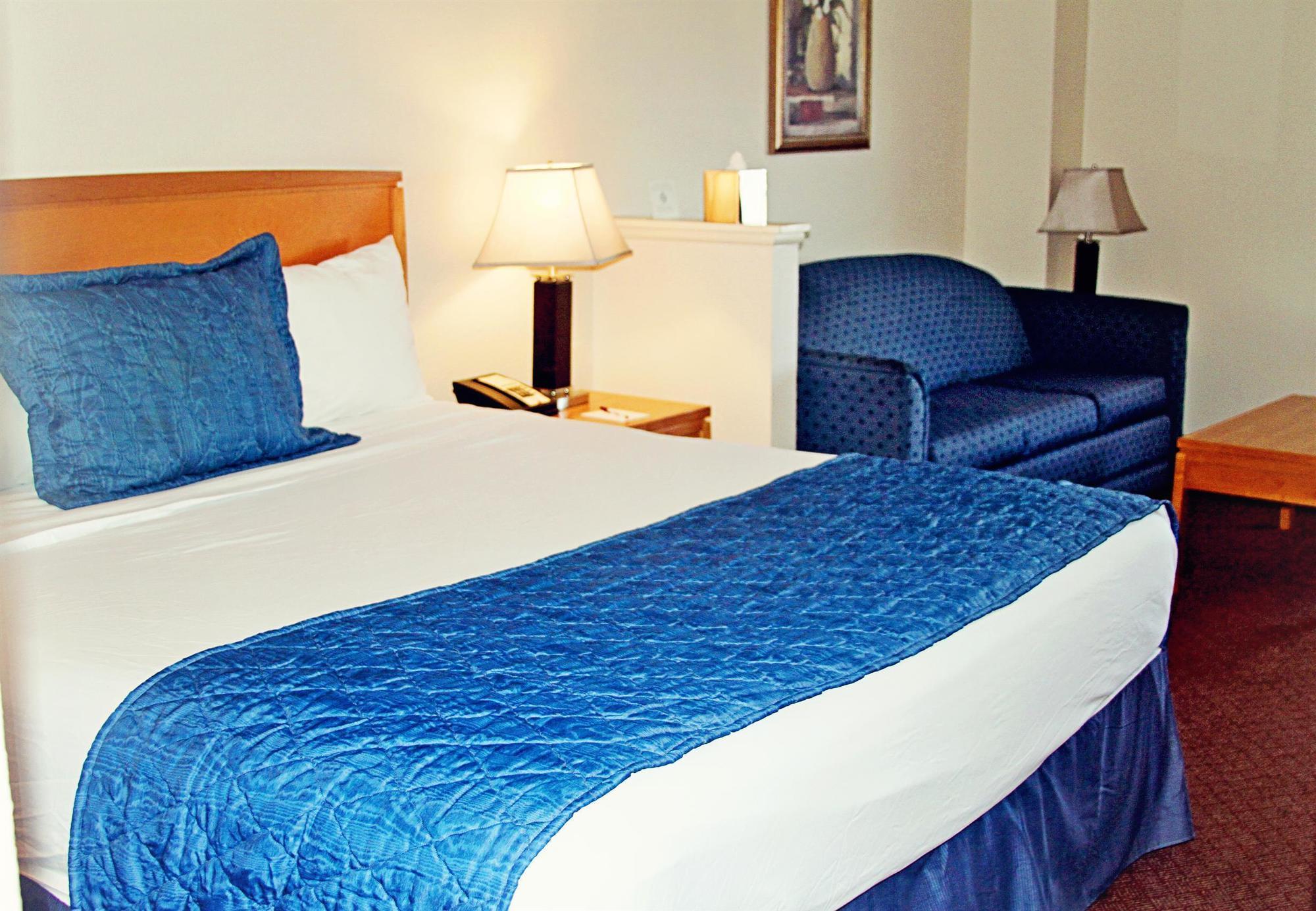 Ramada By Wyndham Kissimmee Downtown Hotel Zewnętrze zdjęcie