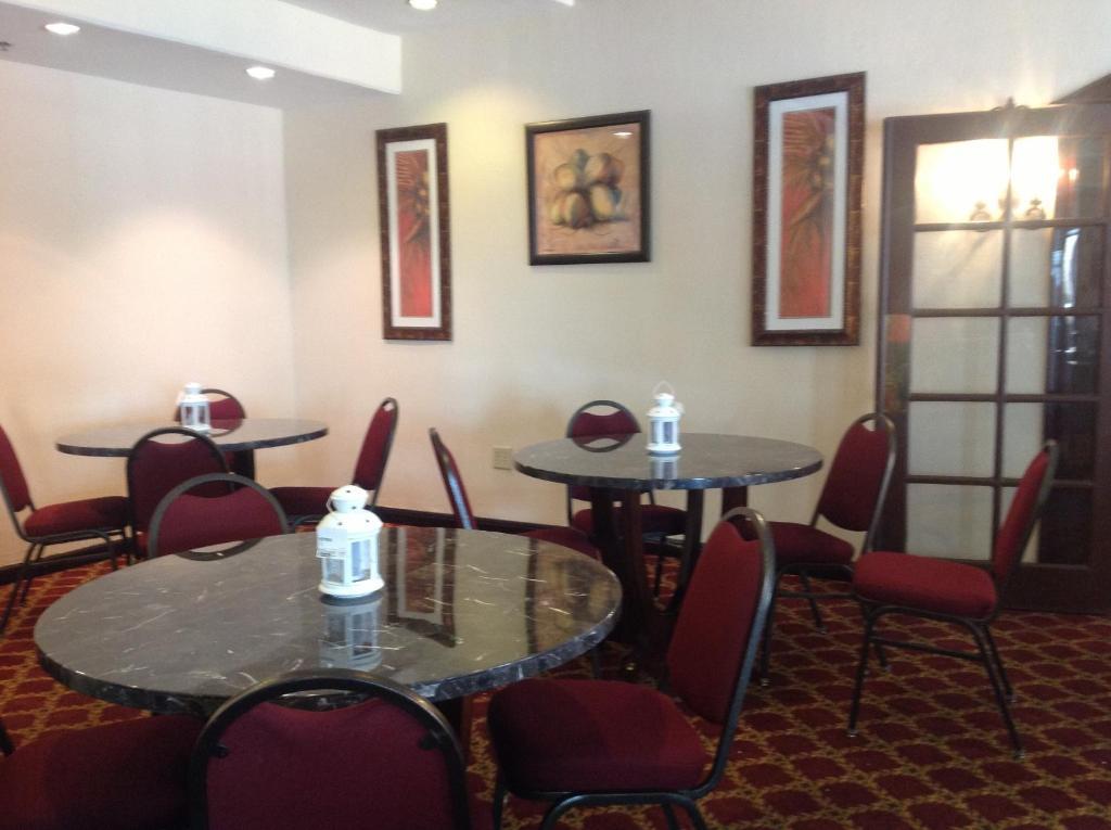Ramada By Wyndham Kissimmee Downtown Hotel Zewnętrze zdjęcie