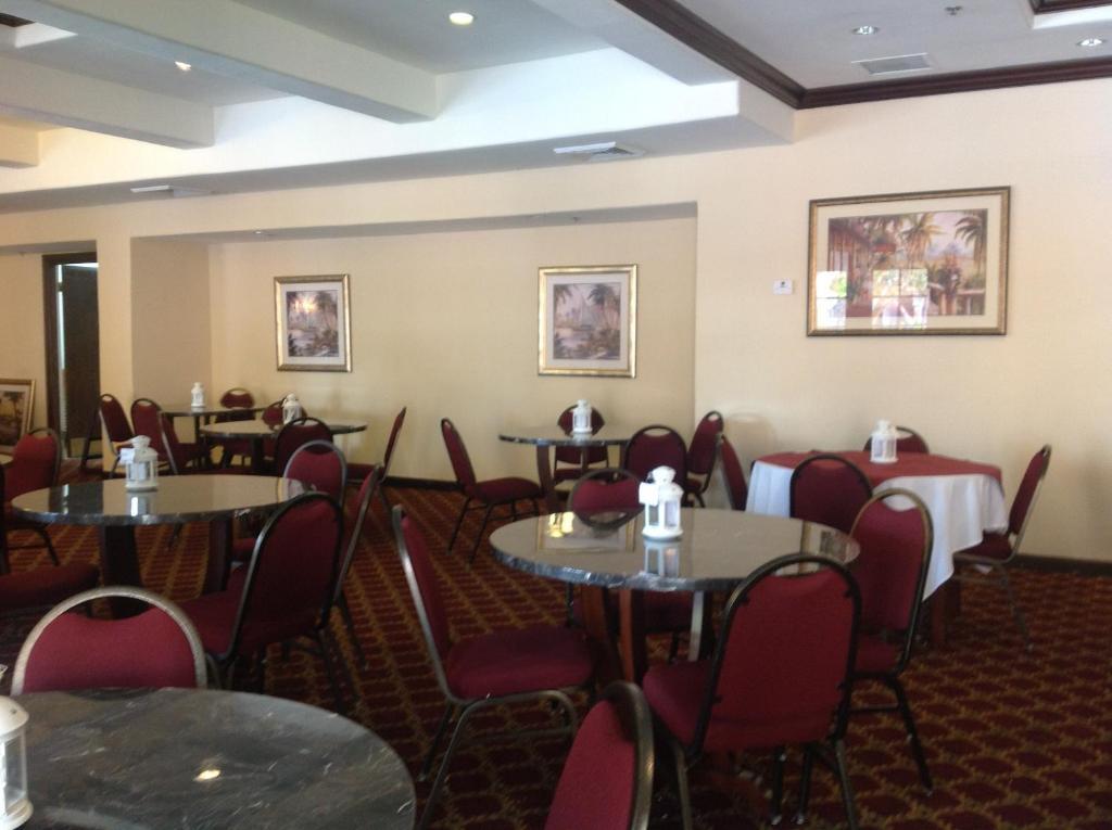 Ramada By Wyndham Kissimmee Downtown Hotel Zewnętrze zdjęcie