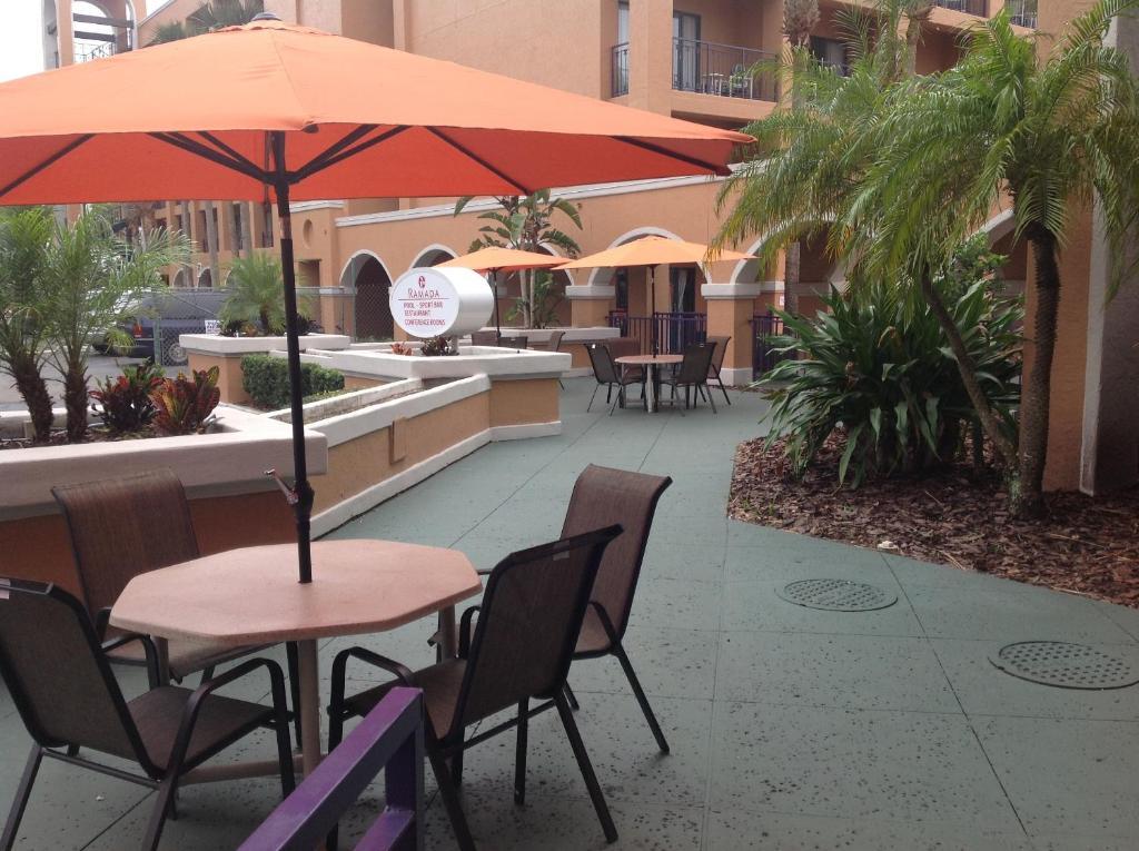 Ramada By Wyndham Kissimmee Downtown Hotel Zewnętrze zdjęcie