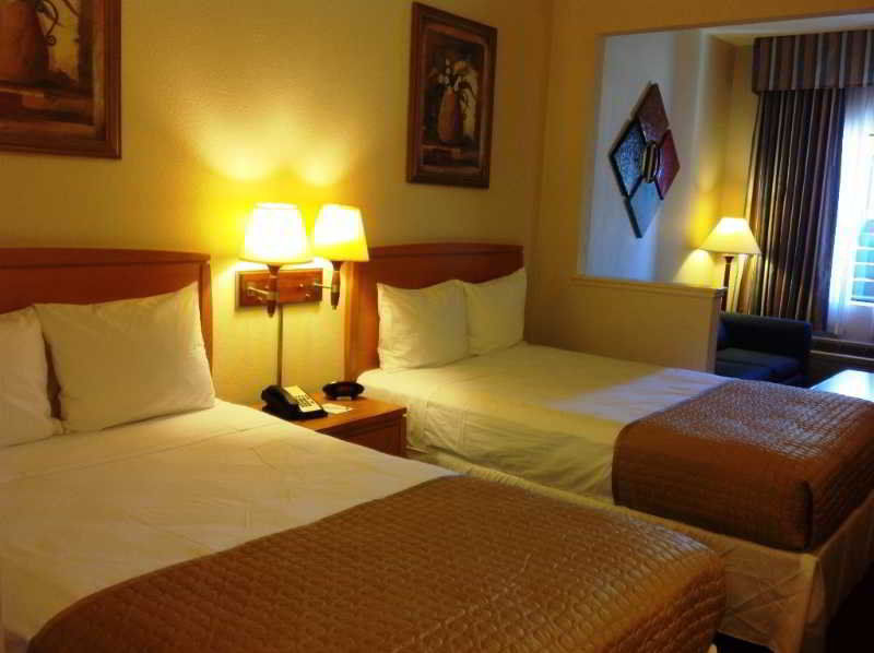 Ramada By Wyndham Kissimmee Downtown Hotel Zewnętrze zdjęcie