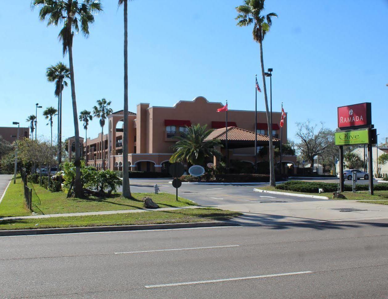Ramada By Wyndham Kissimmee Downtown Hotel Zewnętrze zdjęcie