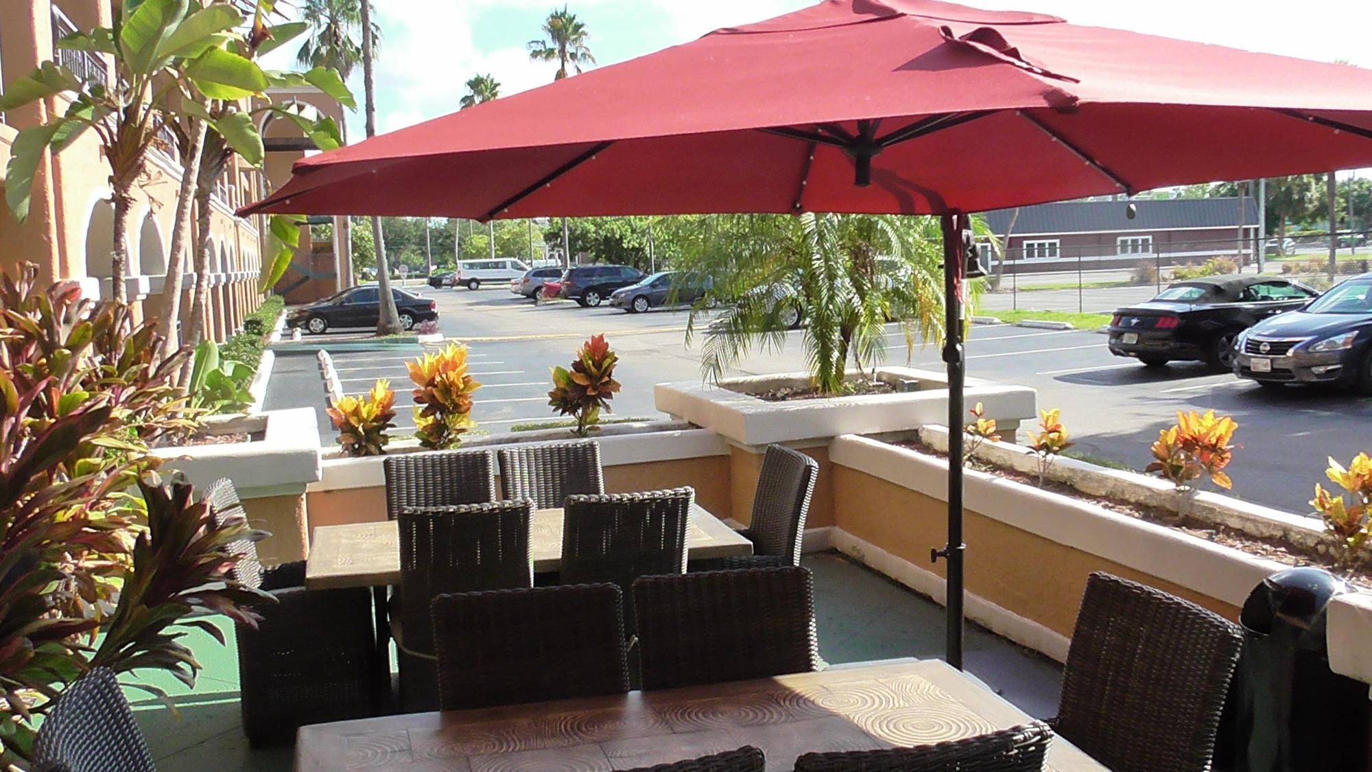 Ramada By Wyndham Kissimmee Downtown Hotel Zewnętrze zdjęcie